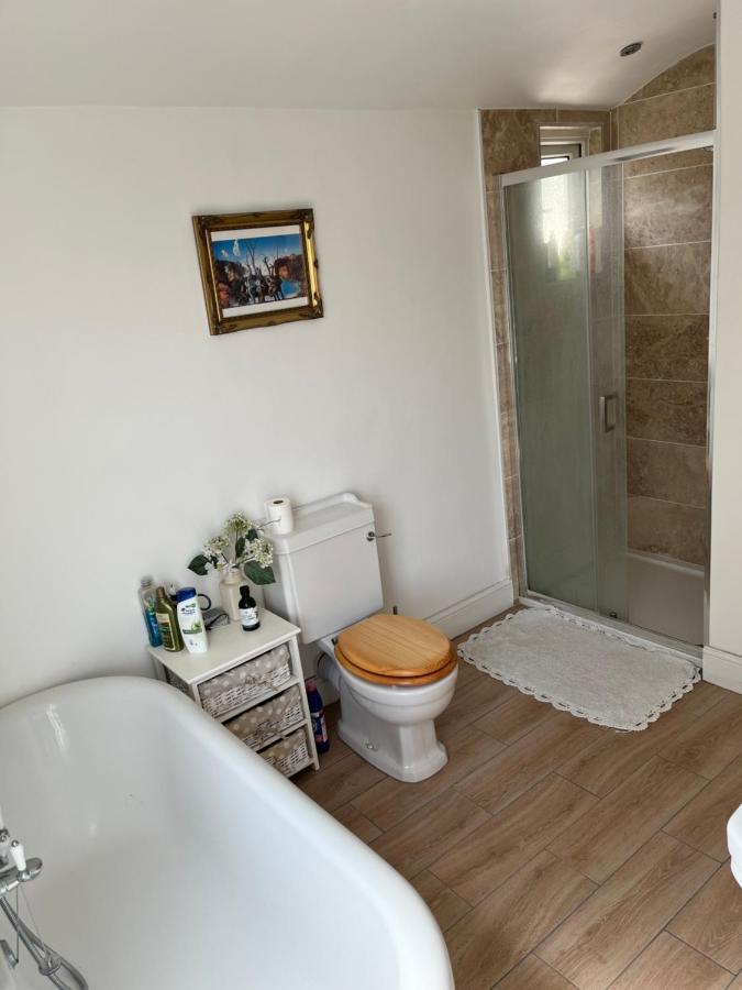Peaceful London Retreat Appartement Buitenkant foto